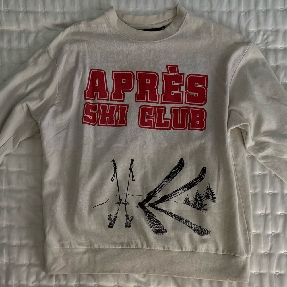 Après Ski Club Crewneck